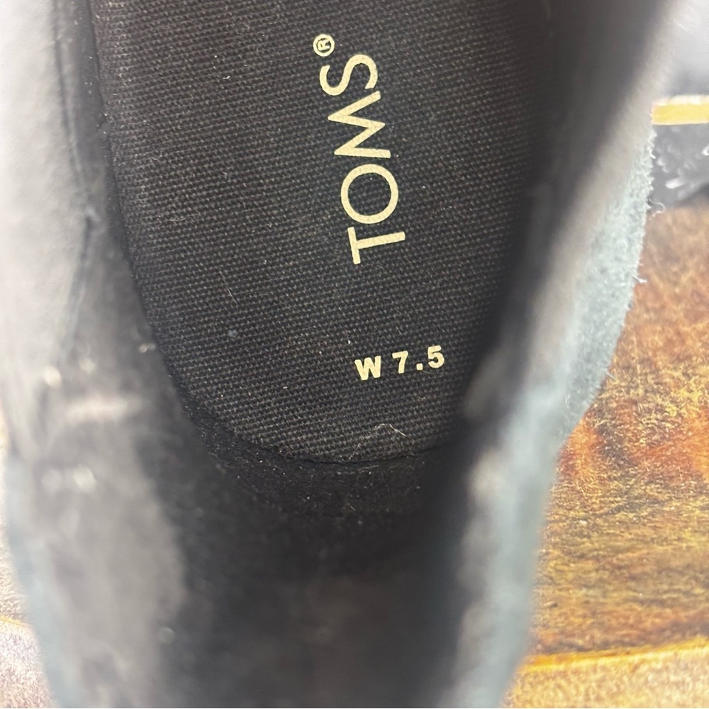 New Toms Black Leather/Suede Wedge Ankle Booties 1” Platform Lug Sole Size 7.5M - Picture 14 of 15